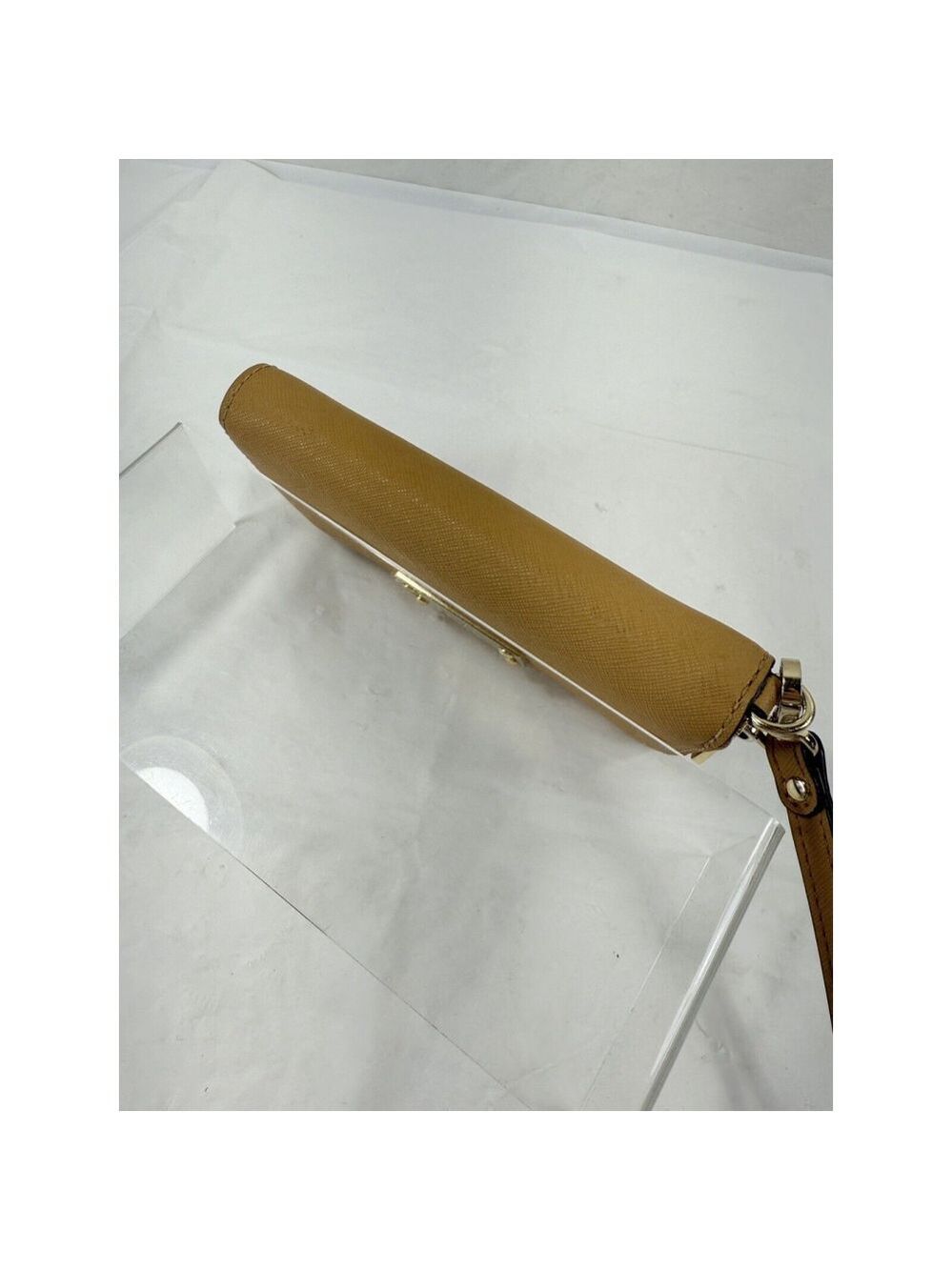 Michael Kors Leather Zip Around Wristlet Wallet butterscotch yellow - Picture 6 of 11